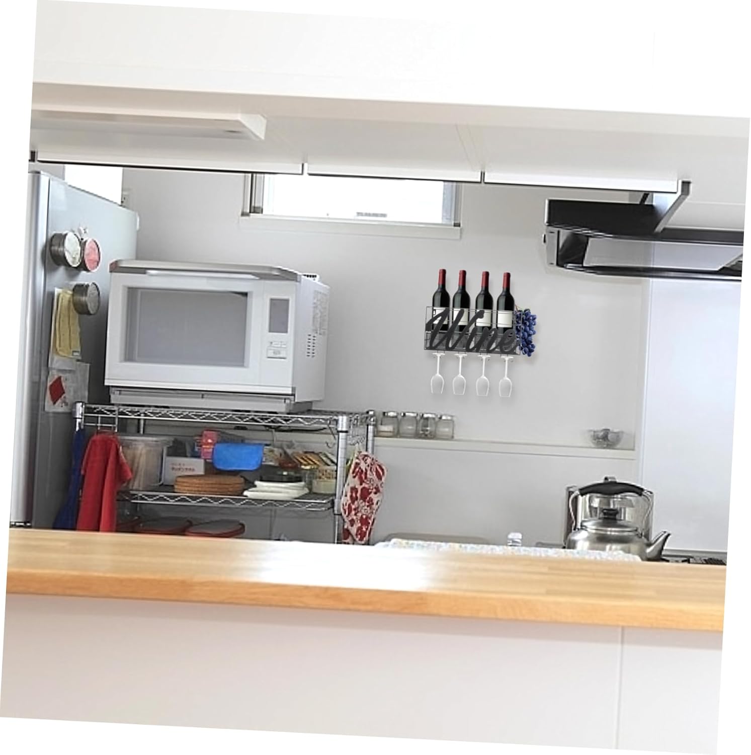 HOLIDYOYO Wall-Mounted Wine Rack 1pc Iron Bottle Holder